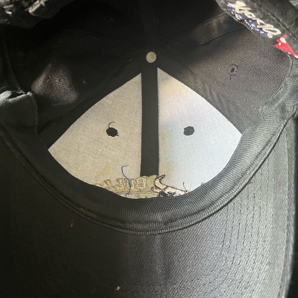 Hat - Picture 3 of 5